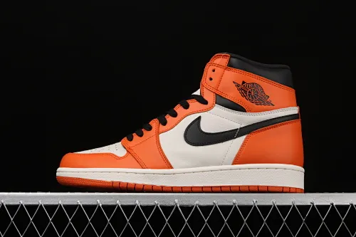 All categories Air Jordan Jordan series basketball shoes Air Jordan 1 High pure original version Air Jordan 1 Retro High OG AJ1 white orange Joe 1 white buckle broken 555088-113